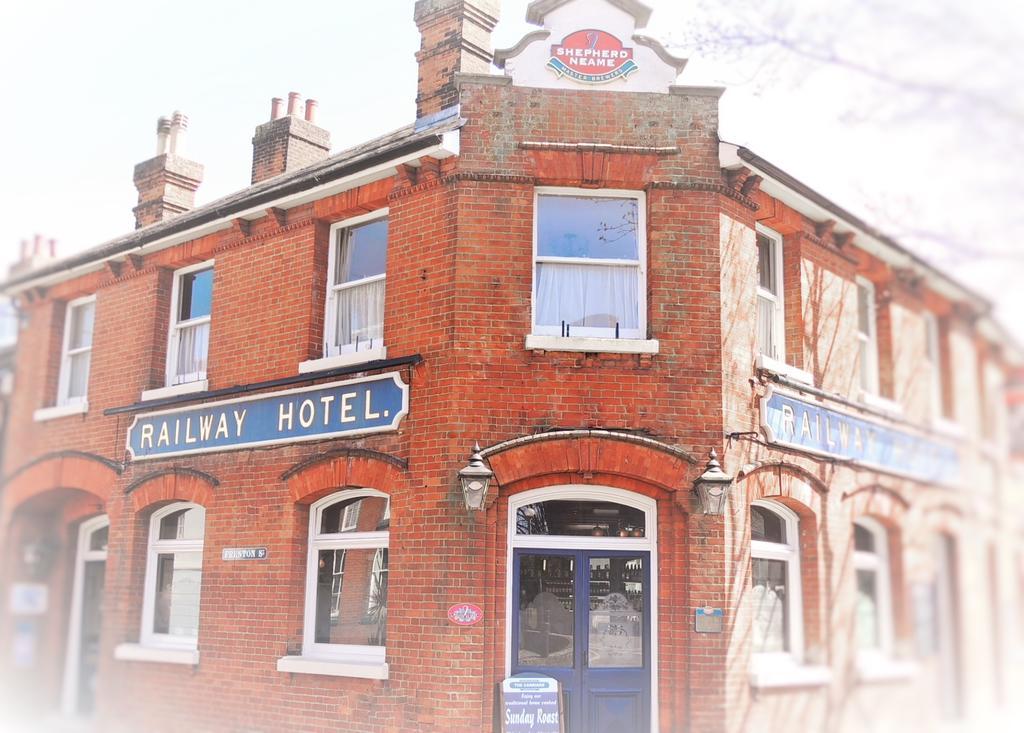 Railway Hotel Faversham Luaran gambar