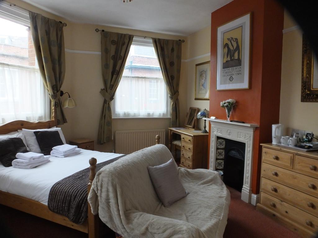 Railway Hotel Faversham Luaran gambar
