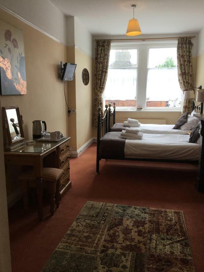 Railway Hotel Faversham Luaran gambar