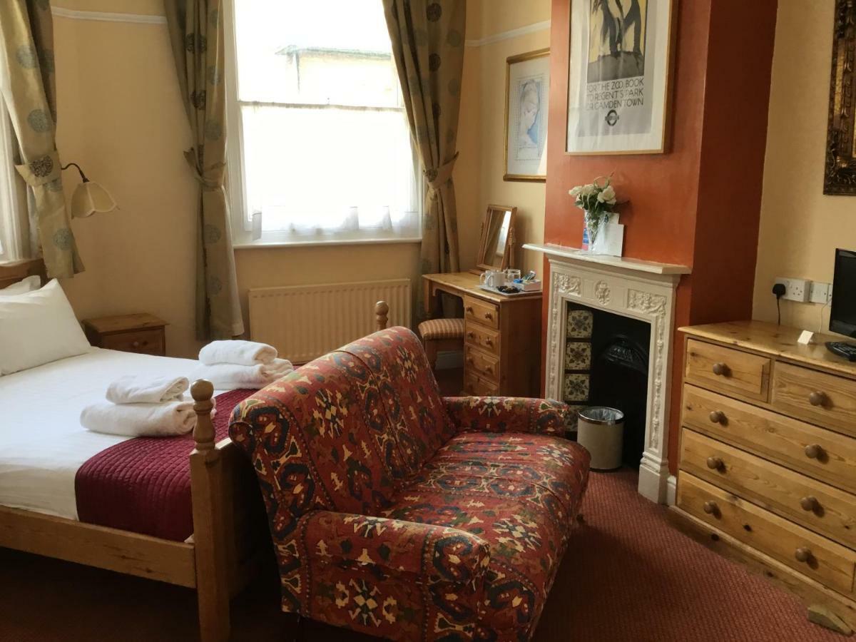 Railway Hotel Faversham Luaran gambar