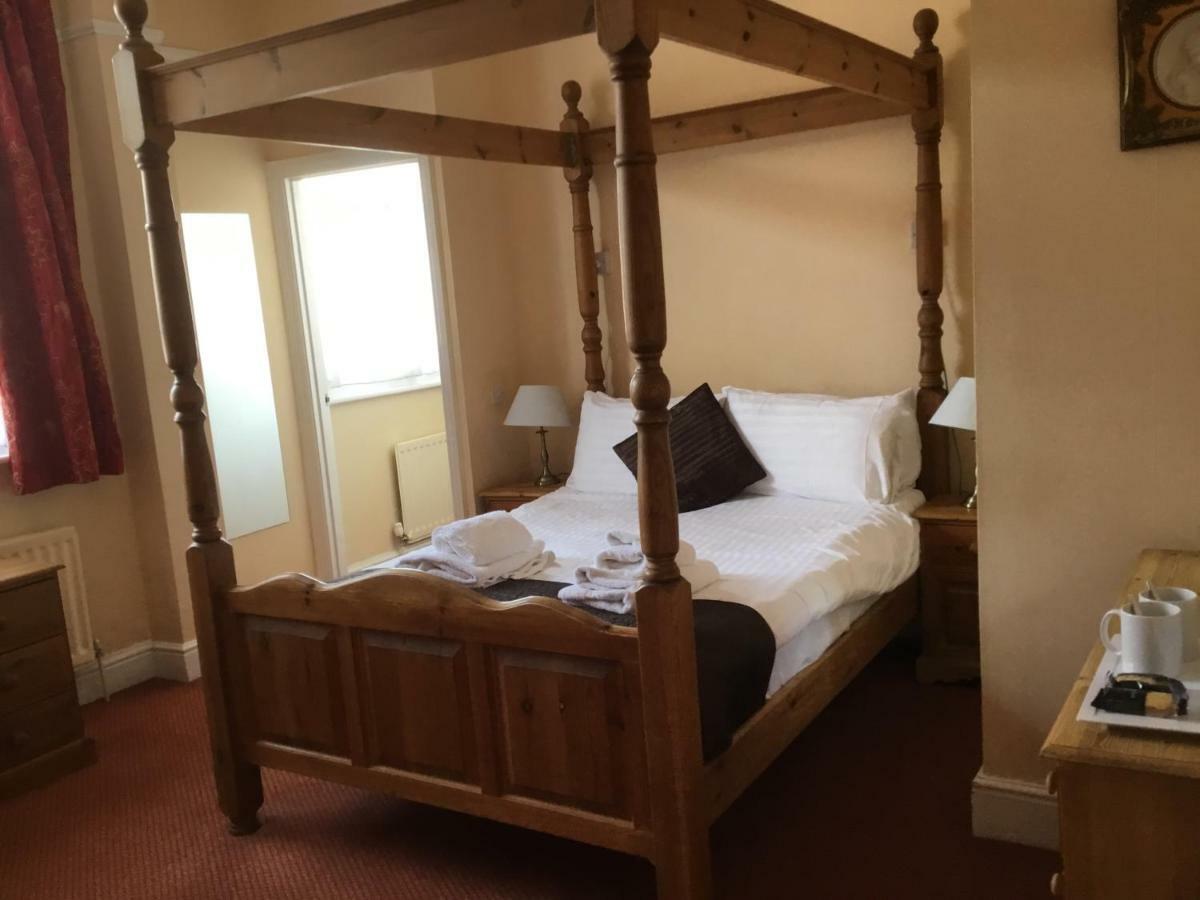 Railway Hotel Faversham Luaran gambar