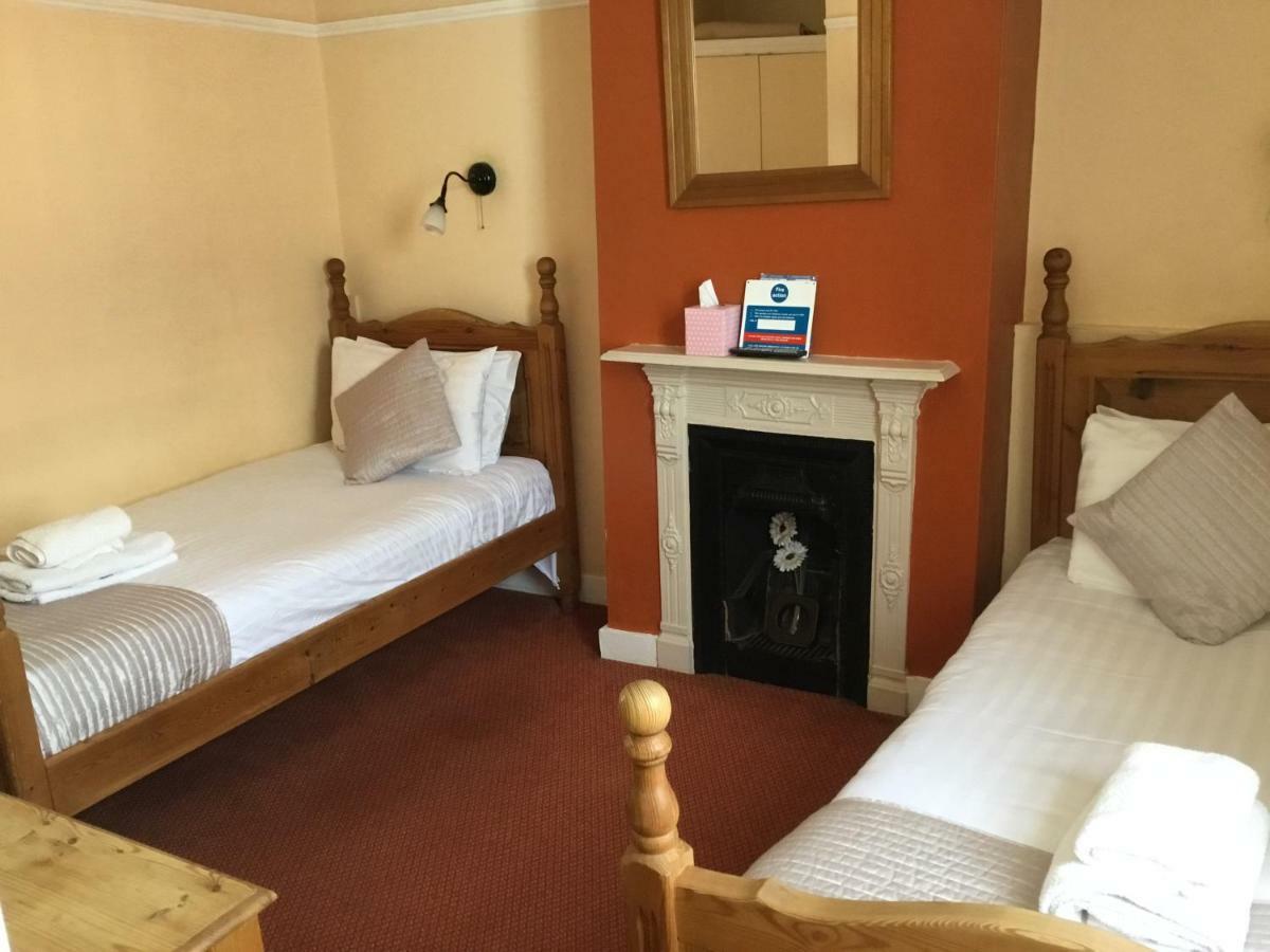 Railway Hotel Faversham Luaran gambar