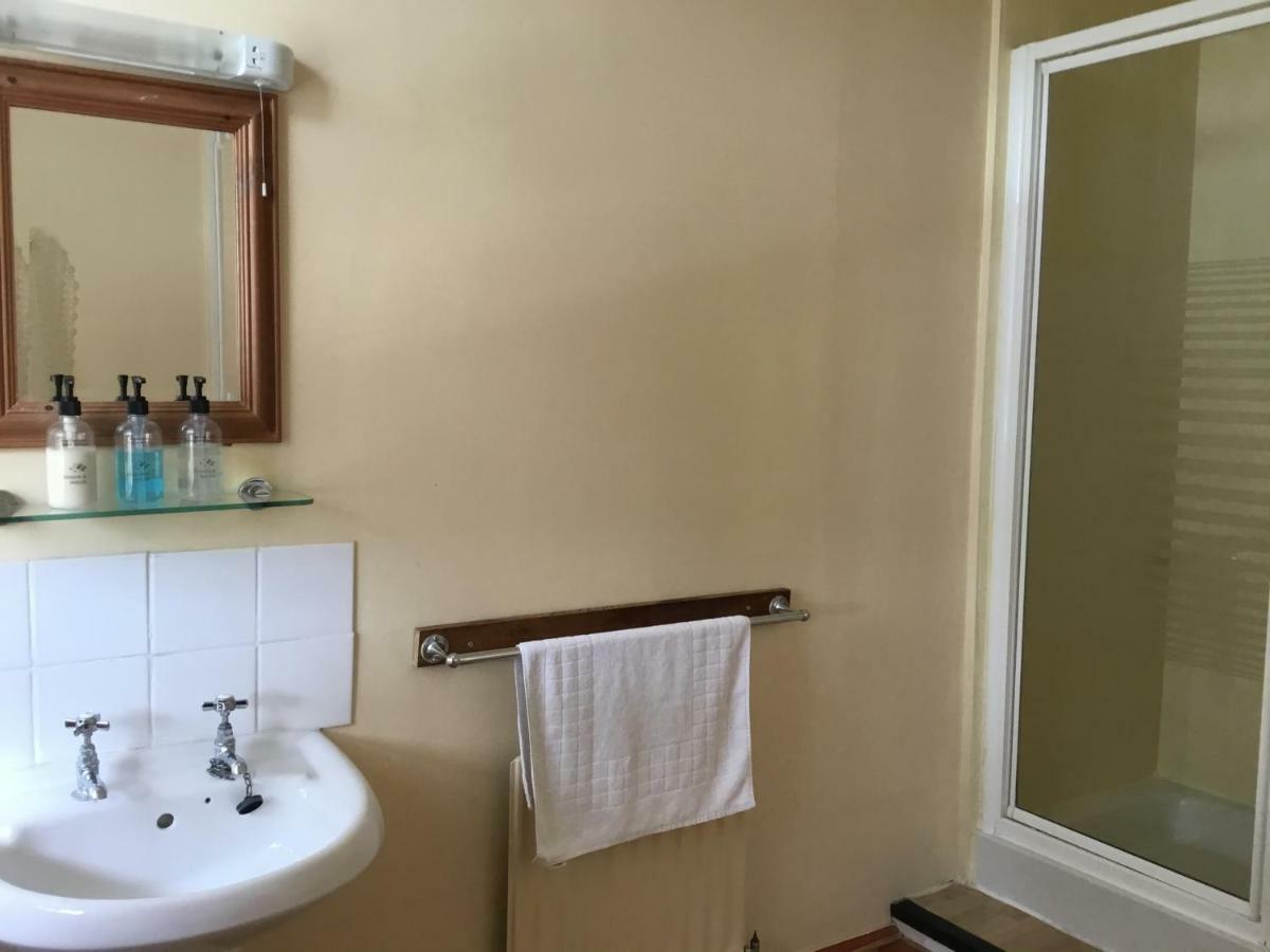 Railway Hotel Faversham Luaran gambar