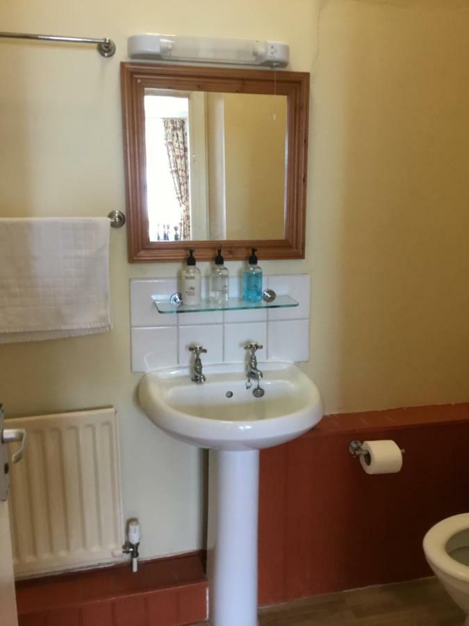 Railway Hotel Faversham Luaran gambar