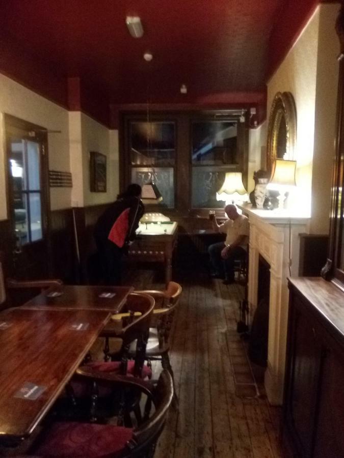 Railway Hotel Faversham Luaran gambar