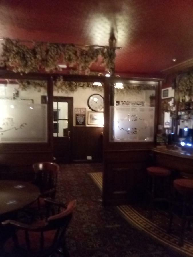 Railway Hotel Faversham Luaran gambar