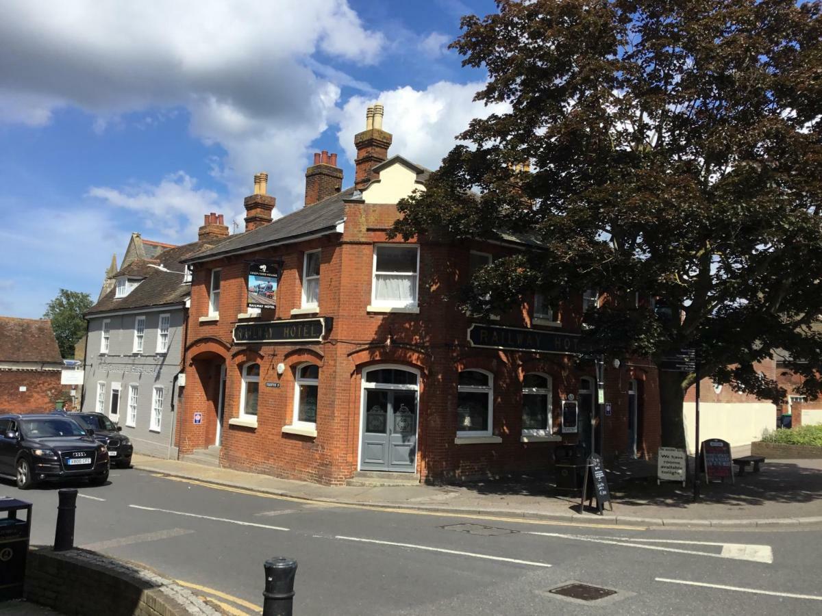Railway Hotel Faversham Luaran gambar